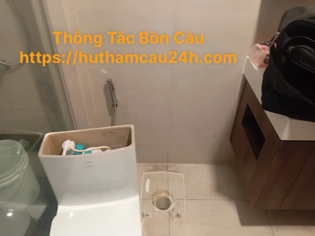Thông Bồn Cầu giá rẻ